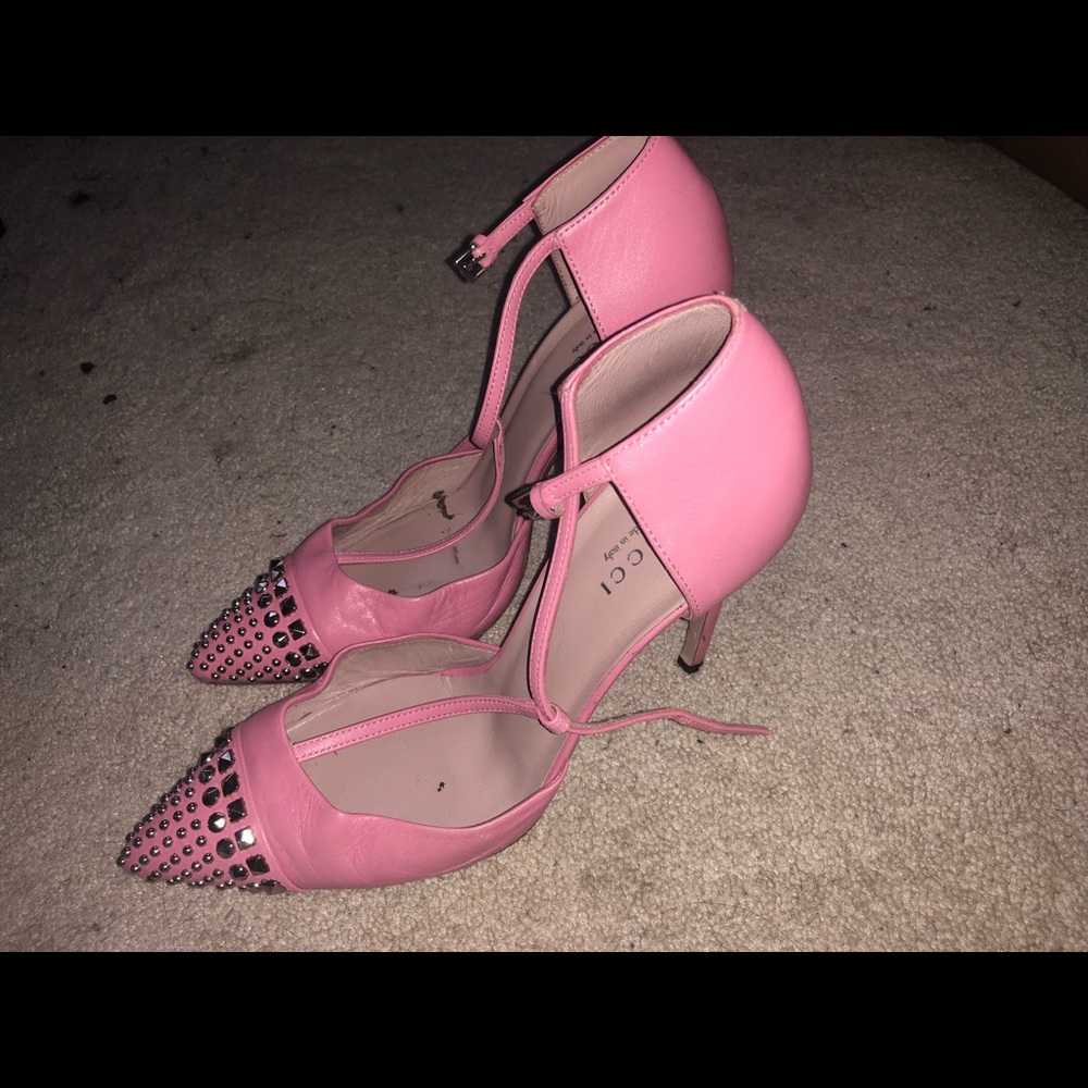 Gucci pink leather Malaga kid studs